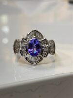 9ct white gold diamond and tanzanite ring - Image 2