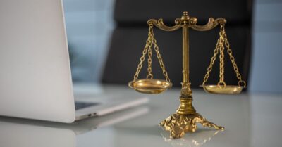 Gold carat weights being assessed — how much is gold worth
