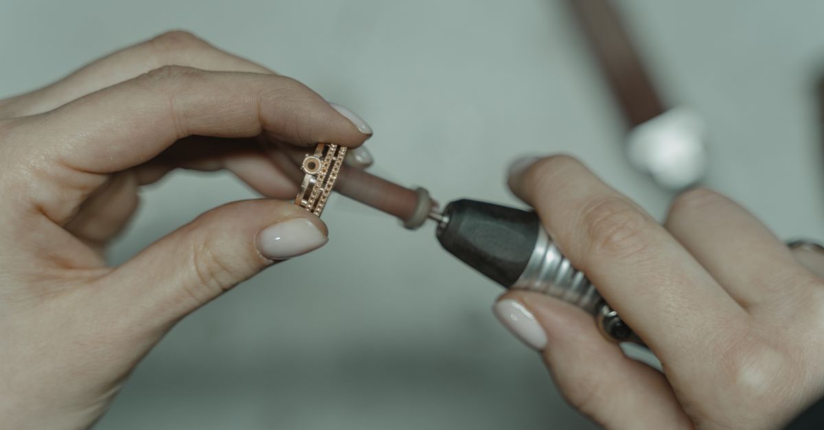 Jewellery repairs in the Sakakini Horsham workshop
